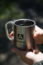 Термокружка с карабином «Арктика 300»  диаметр дна 7,9 см; высота 9,3 см